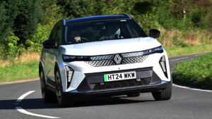 Essai à long terme du Renault Scénic Iconic Long Range : Ce SUV raisonné surpasse la concurrence.