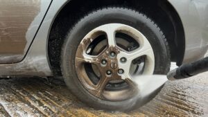 Les meilleurs nettoyeurs haute pression pour un lavage de voiture impeccable.